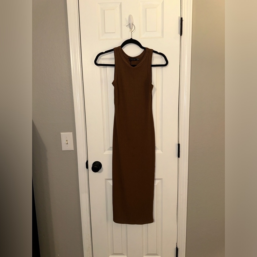 Nasty Gal Ribbed Racer Midi Dress - Picture 3 of 9